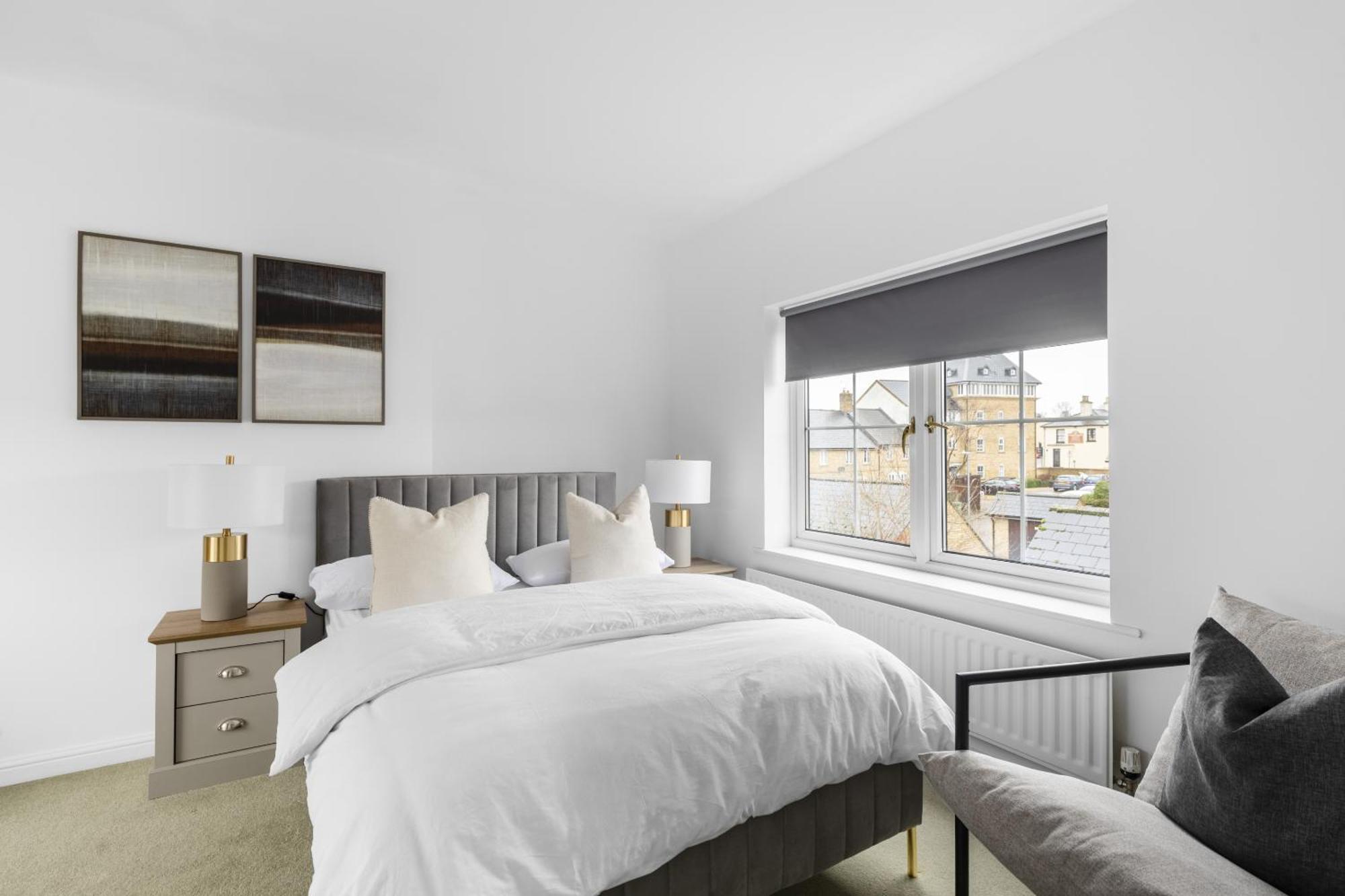 Luxurious 3 Bed House With Free Parking, Close To The Train Station & Town Braintree Extérieur photo